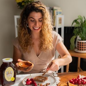 Meet your Posher, Beth-elle